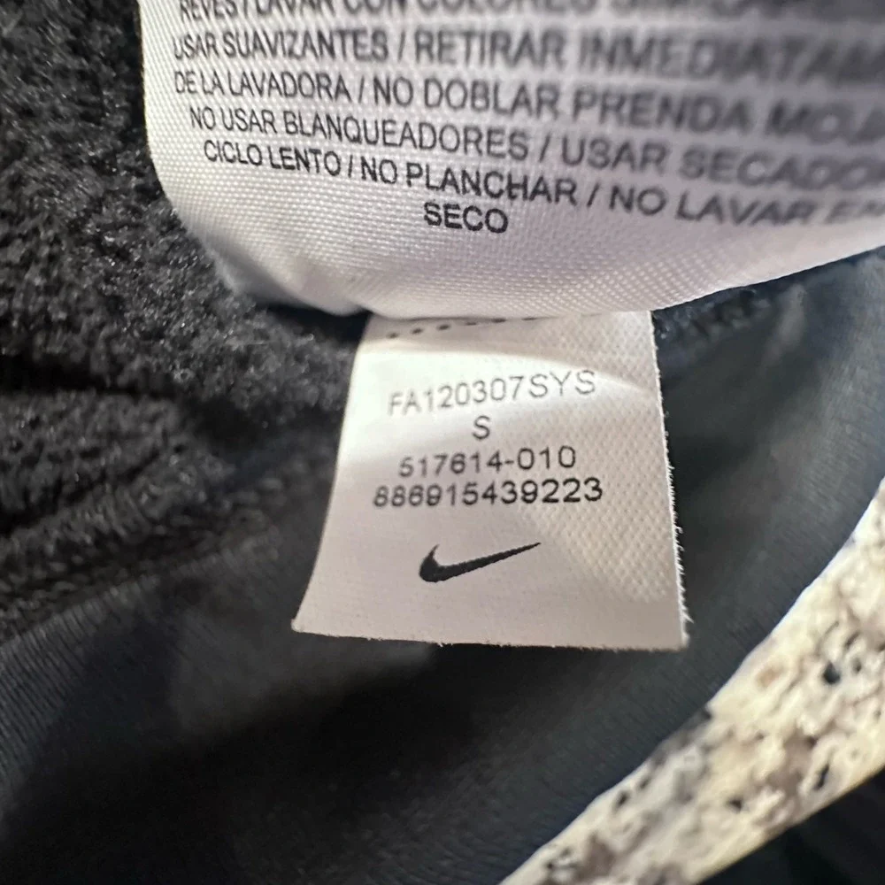 Nike Hoodie Embroidered Womens‎ Sm Black Dri-Fit Swoosh Full Zip Sweatshirt